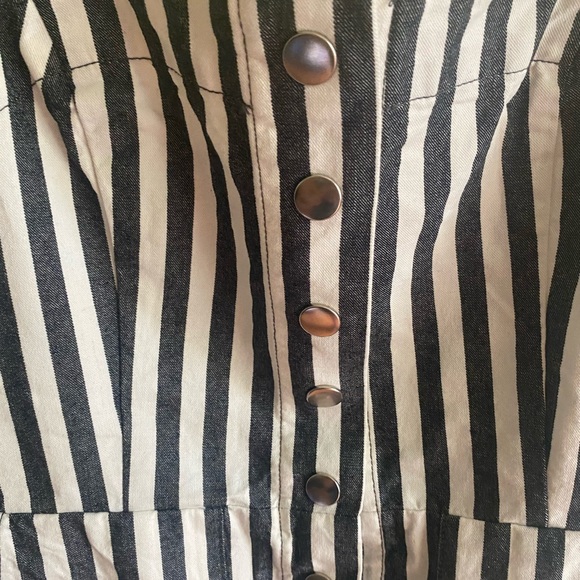 💛3/$20 Forever 21 Striped Mini Dress - Picture 2 of 4